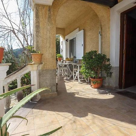 “Katerina'S Guest House” Kato Garouna Extérieur photo