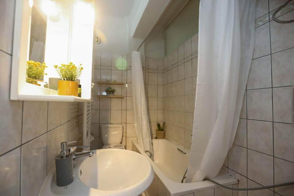“Katerina'S Guest House” Kato Garouna Extérieur photo
